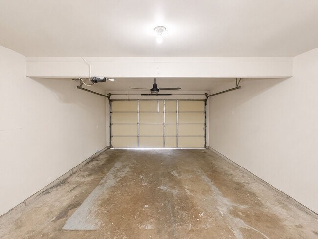Building Photo - 3 Bedroom Single Family Home for rent  in Allen!