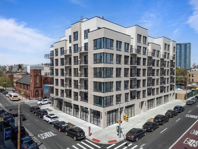 Building - 2605 Snyder Avenue