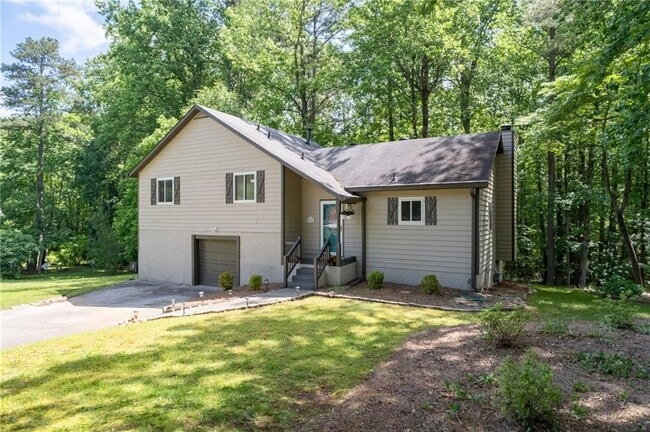 Primary Photo - 880 Winfield Ct