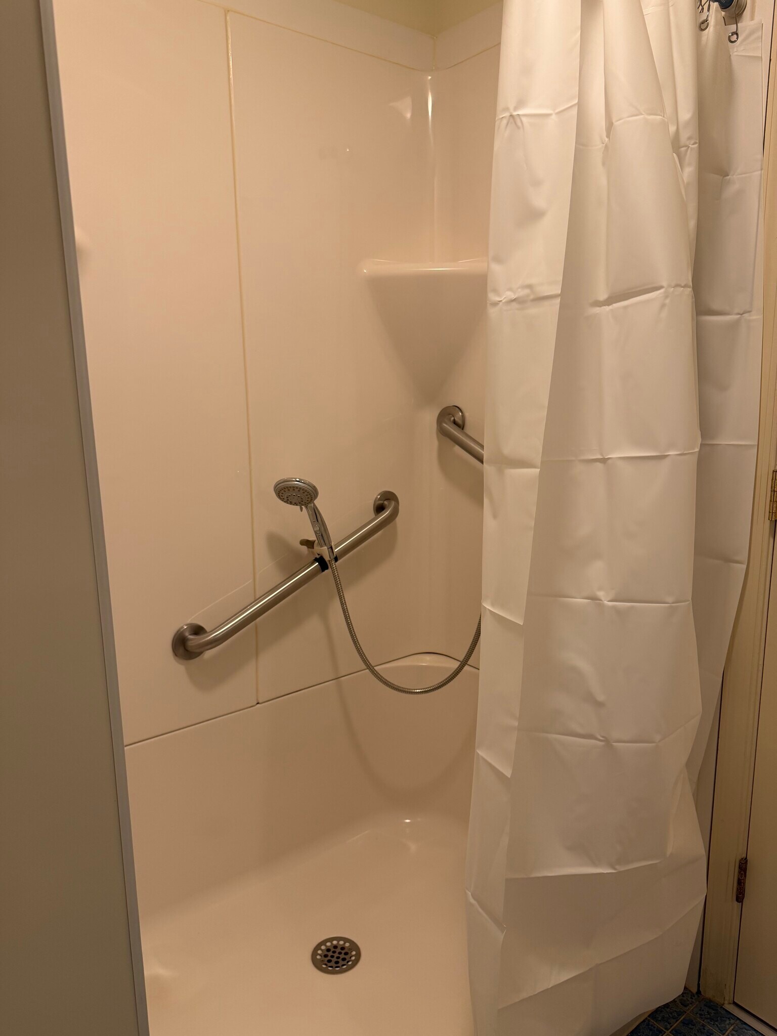 Building Photo - 2115 Wexford Rd