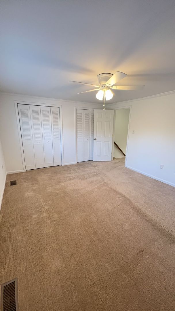 Building Photo - Three Bedroom Townhouse in Alexandria Near Ft Belvoir