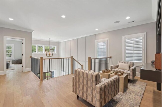 Building Photo - 2583 Apple Valley Rd