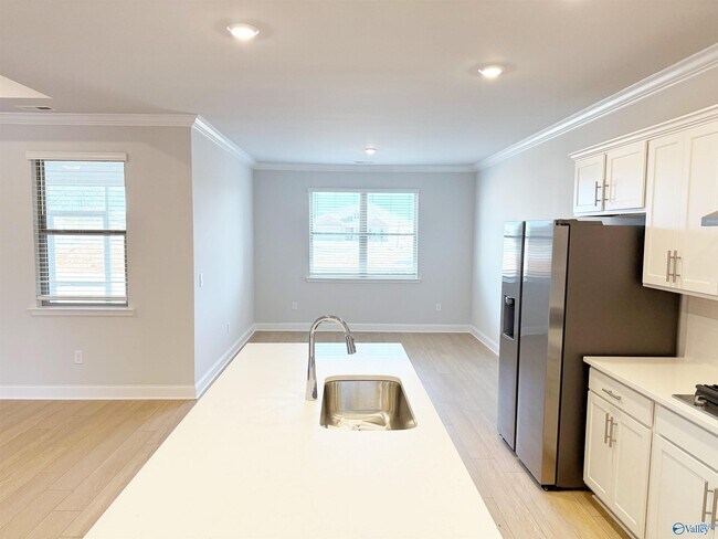 Building Photo - 218 Stockyard Cir