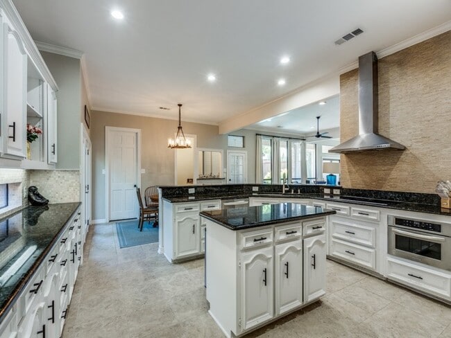 Building Photo - 4593 Adrian Way