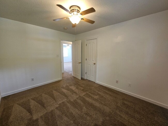 Building Photo - Gorgeous & Spacious 4 Bedroom In Carolina Forest