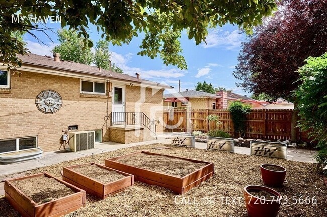 Building Photo - 2670 W 40th Ave