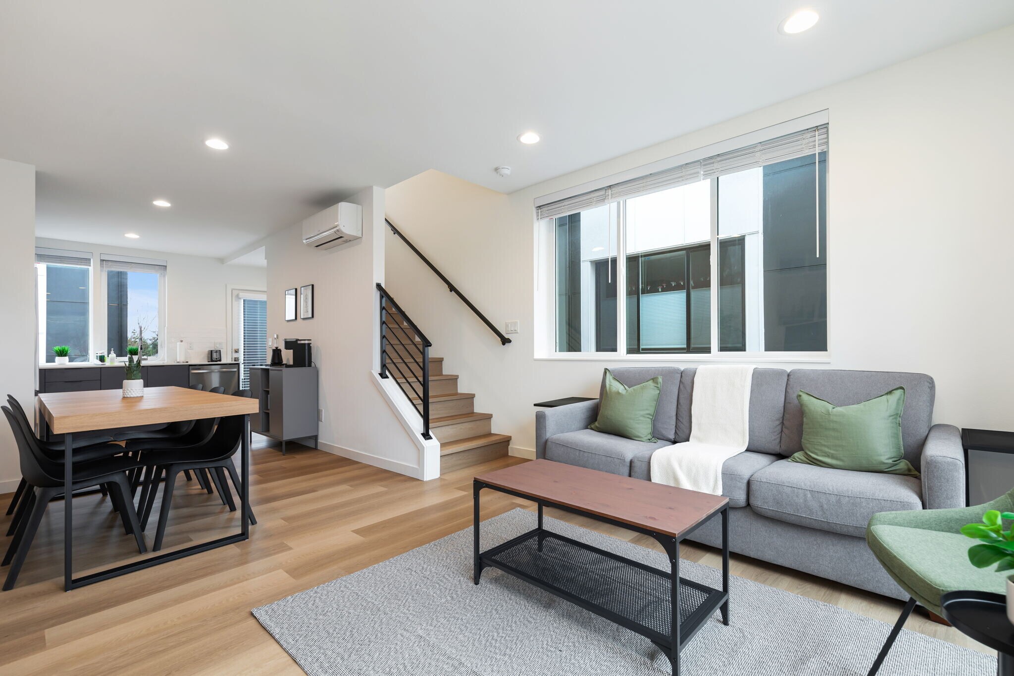 Building Photo - 7510 43rd Ave S