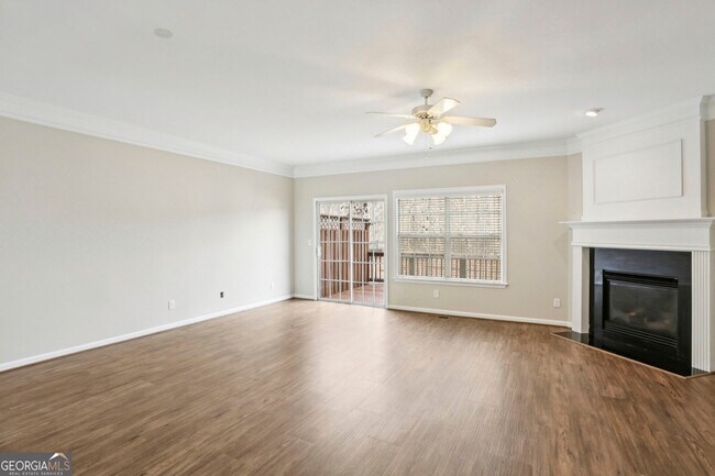 Building Photo - 642 Bernay Way