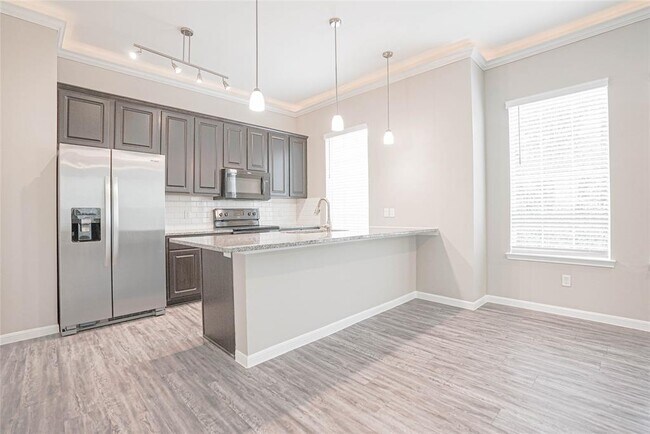 Building Photo - 4510 Dorado Dr
