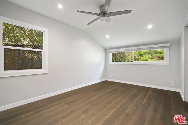 Building Photo - 22263 Buenaventura St