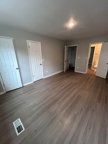 Building Photo - 7669 Hunters Ridge Ln