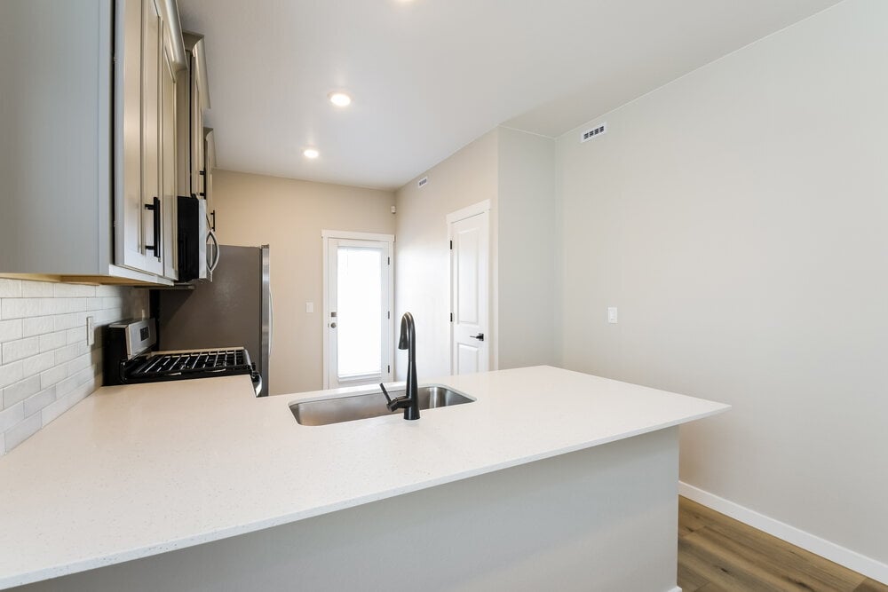 Building Photo - 9468 Yampa St