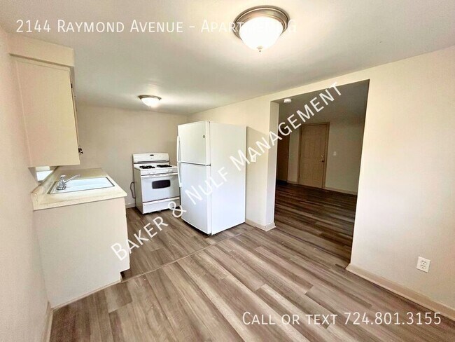 Primary Photo - 2144 Raymond Ave