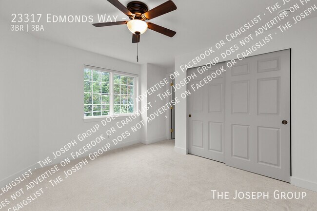 Building Photo - 23317 Edmonds Way