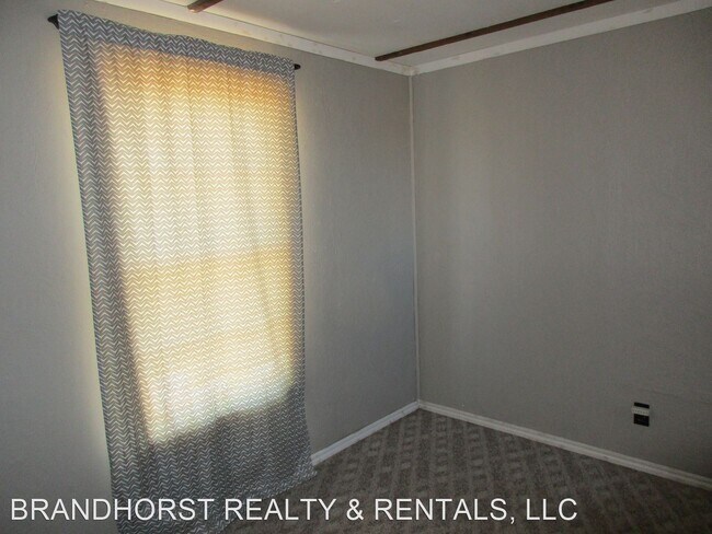 Building Photo - 2 br, 1 bath House - 10851 N. 2440 Rd Weat...