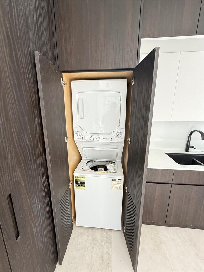 Building Photo - 12245 SW 29th Terrace