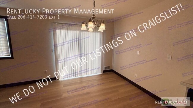 Building Photo - 104 167th St E