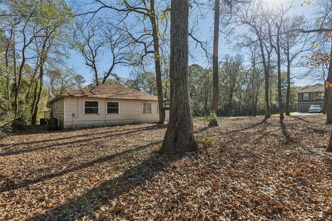 Building Photo - 111 Lazy Trail