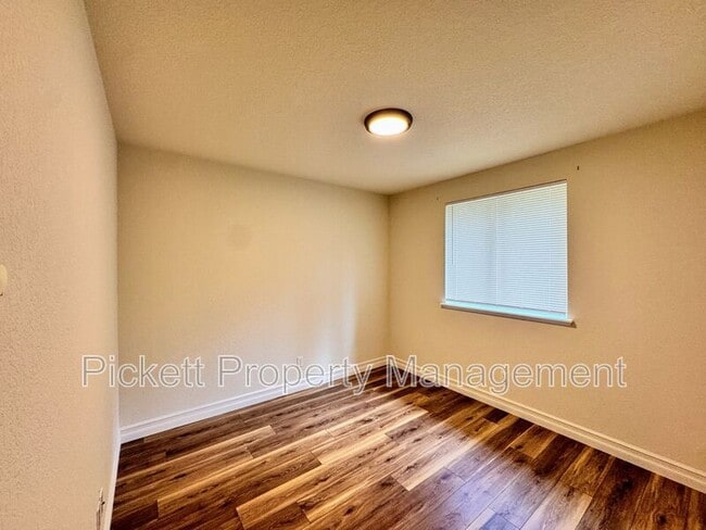 Building Photo - 4402 Big Beef Crossing NW