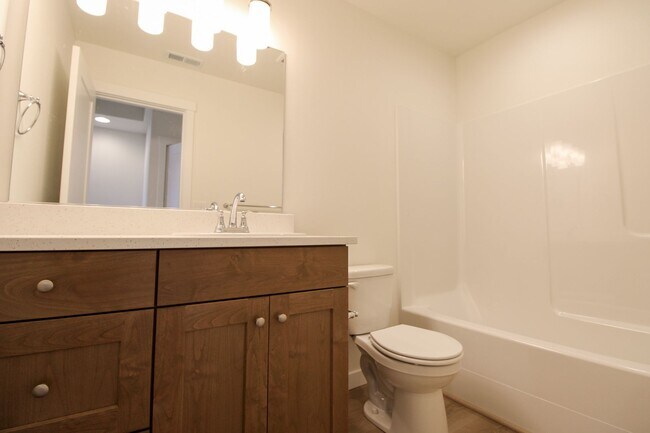 Building Photo - HANKEL1892-1898