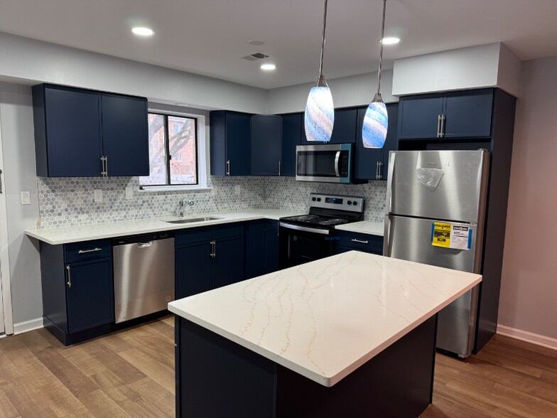 Building Photo - 74 Rickmar Ln