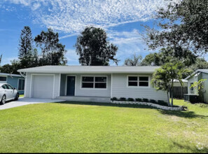 Building Photo - 2628 Grand Cayman St