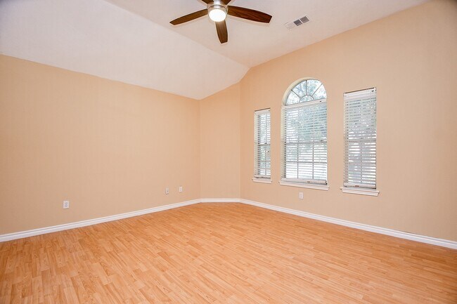 Building Photo - 21219 Flat Creek Ln