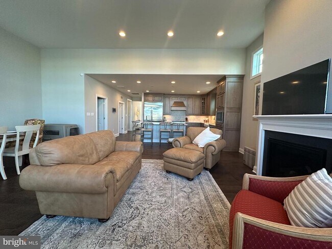 Building Photo - 30475 Madeira Ln