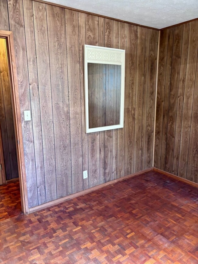 Building Photo - 3463 Kaimuki Ave