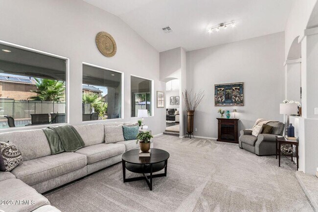 Building Photo - 42422 W Bravo Dr