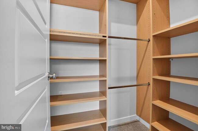 Building Photo - 5138 Longstone Way