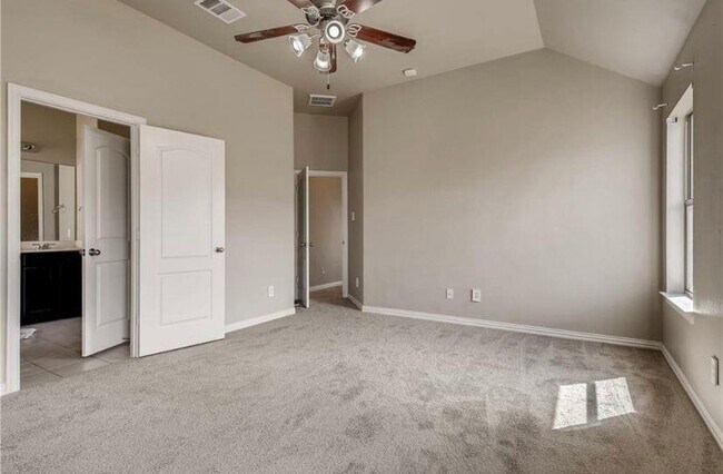 Building Photo - 108 Wallin Farms Dr