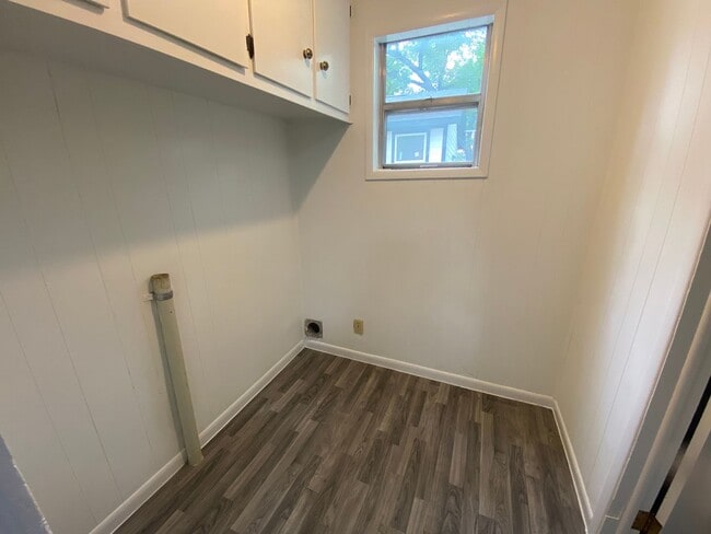 Building Photo - East Austin Bungalow for Rent