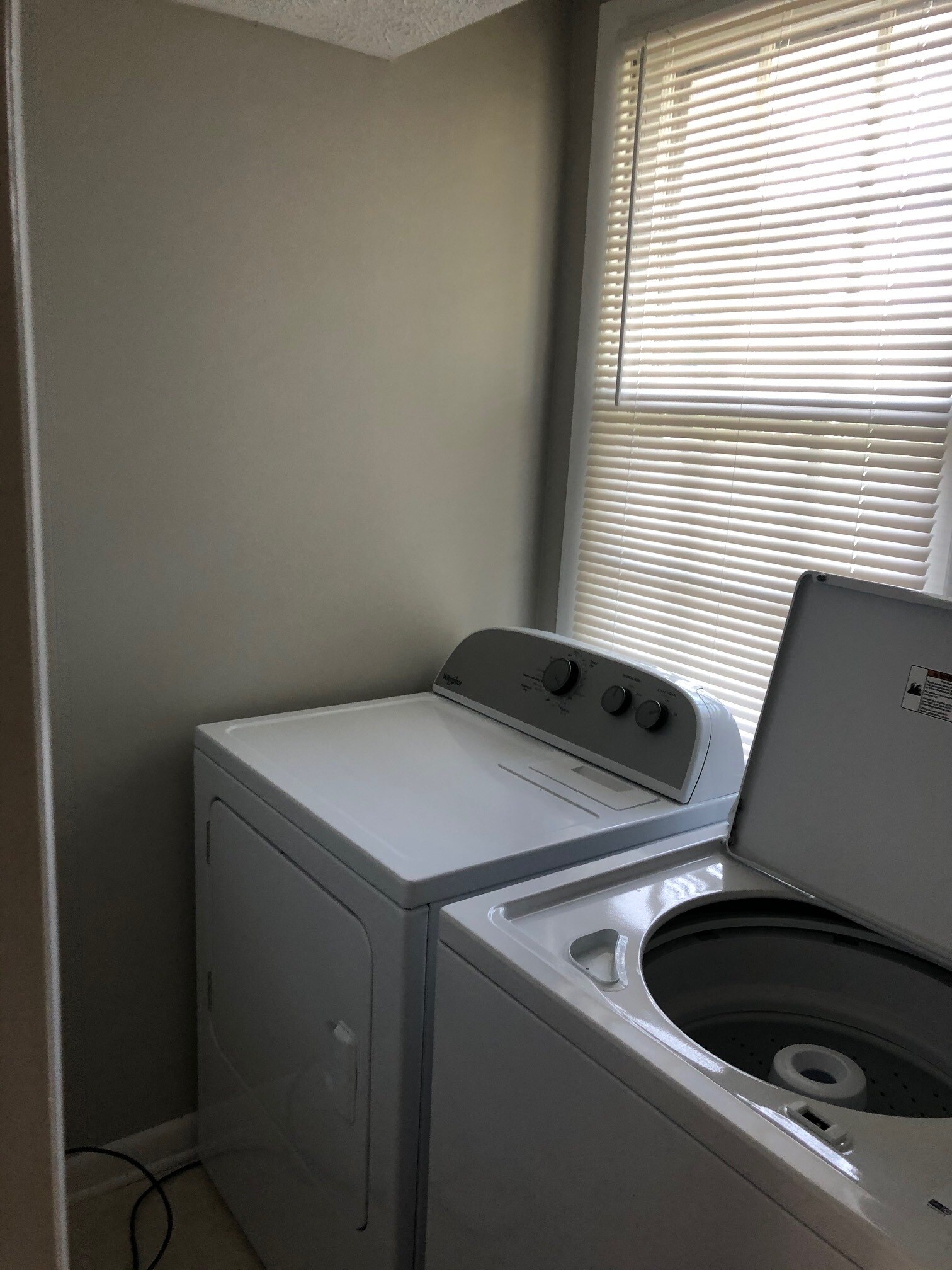 Building Photo - 258 Compton Rd