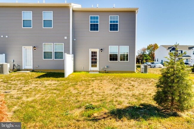 Building Photo - 69 Nelsons Wy