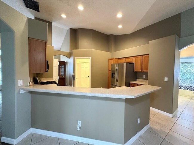 Building Photo - 16016 Blossom Hill Loop
