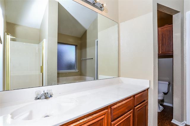 Building Photo - 1017 Glencrest Dr