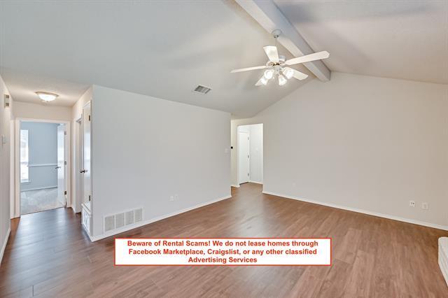 Building Photo - 832 Blue Ridge Dr