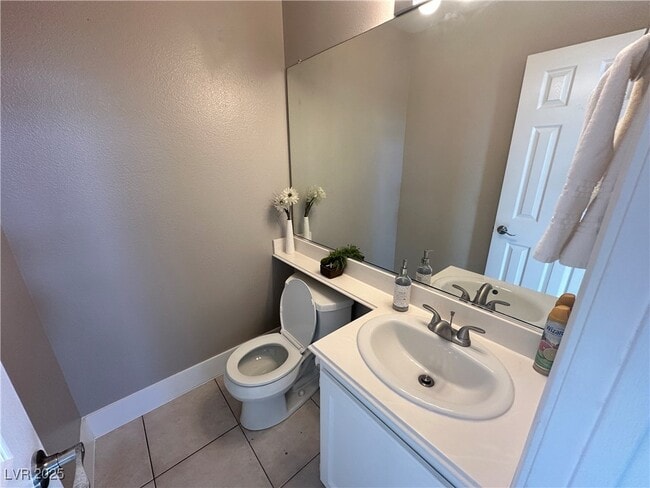 Building Photo - 2413 Rue De Bourdeaux