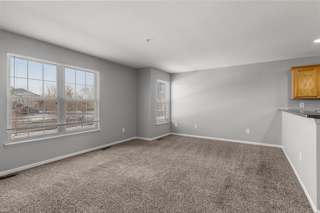 Building Photo - 13165 Turnberry