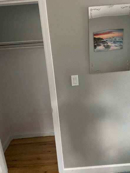 Private bedroom - 918 S 258th Pl