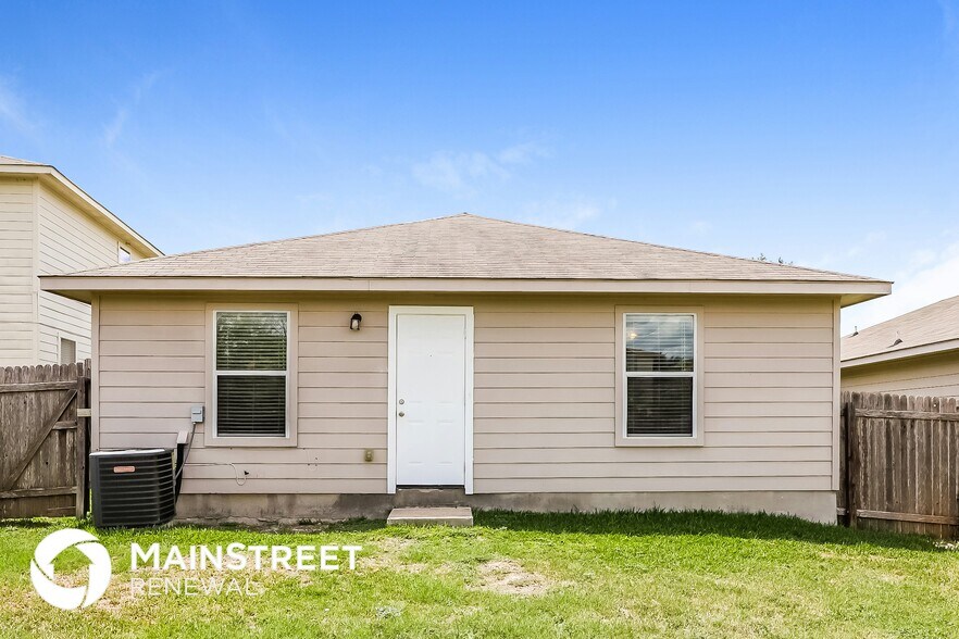 Building Photo - 5530 Butch Canyon