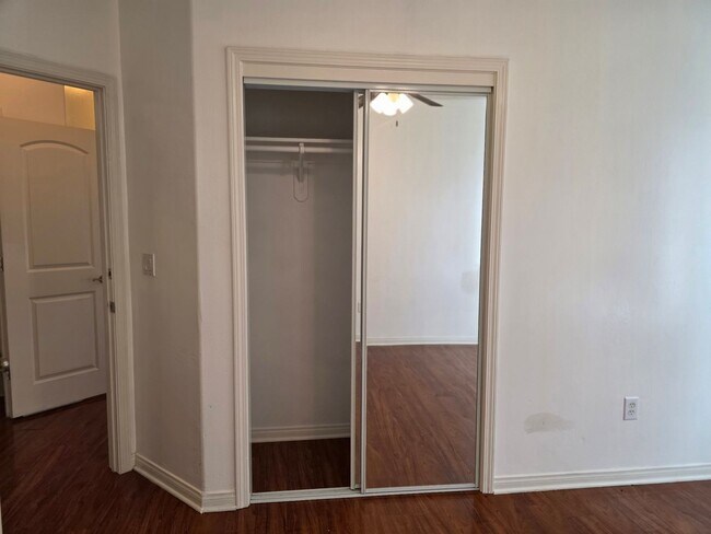 Building Photo - 2705 Granite Ridge Pl