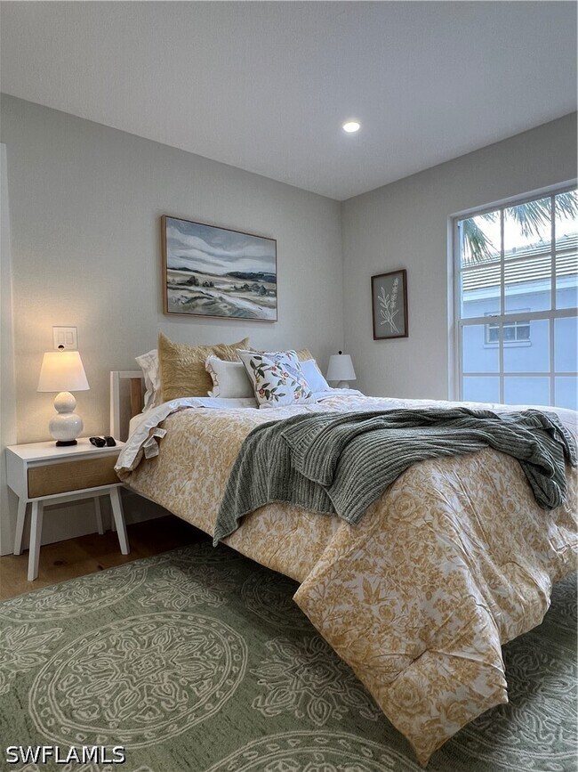 Building Photo - 7087 Barrington Cir