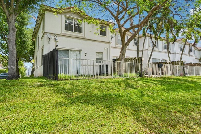 Building Photo - 8188 NW 108th Pl