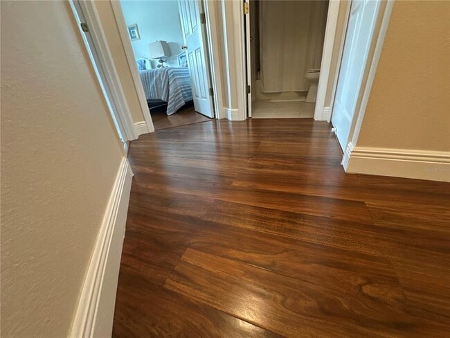 Building Photo - 8929 Silk Bay Pl