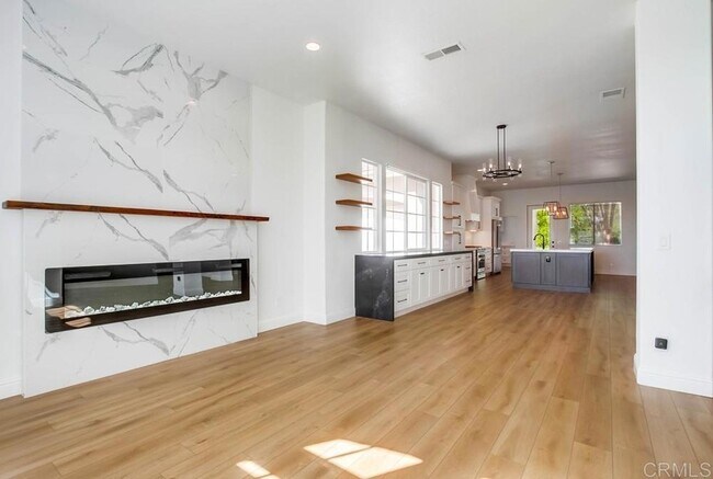 Building Photo - 774 Glenhart Pl