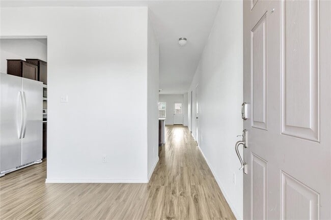 Building Photo - 21316 Quick Fox Dr