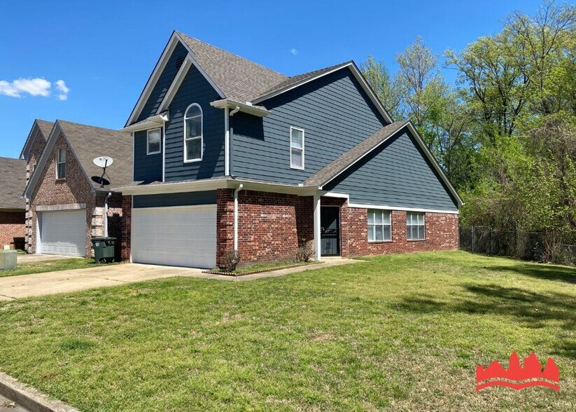 Building Photo - 2066 Penn Gap Cove