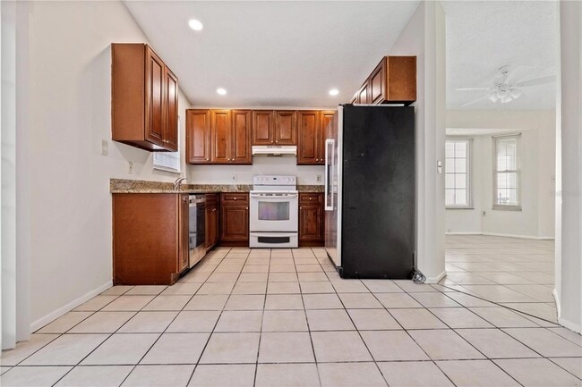 Building Photo - 7607 Glades Ct